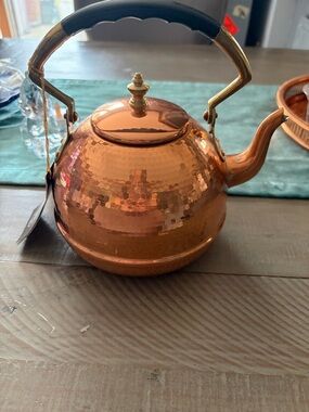 Old Dutch International Hammered Copper Teakettle with Black Handle